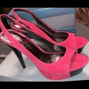 Jessica Simpson  pumps